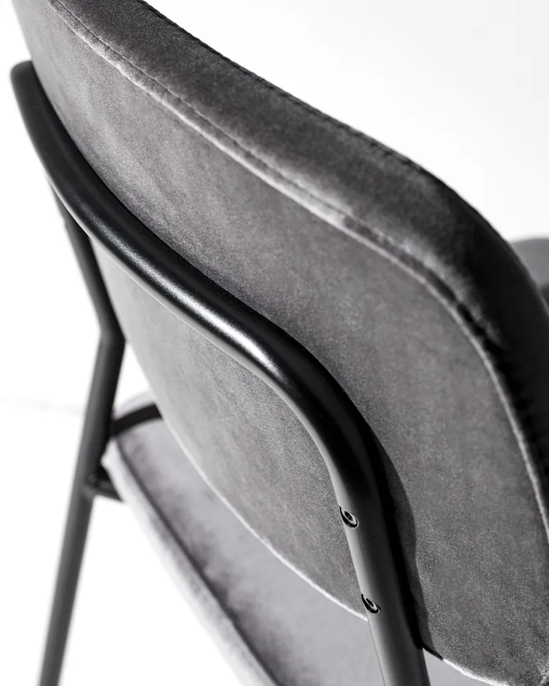 sedia-dorada_ambientata-4