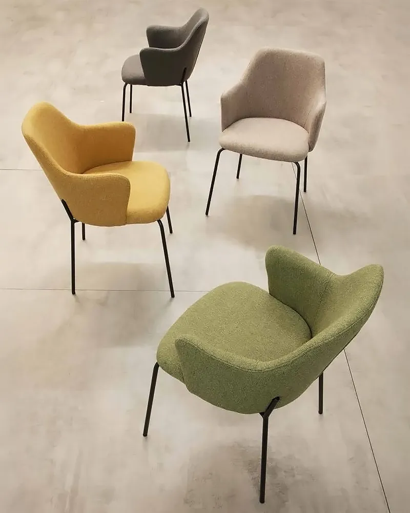 sedia-lotte_colori-ambientata